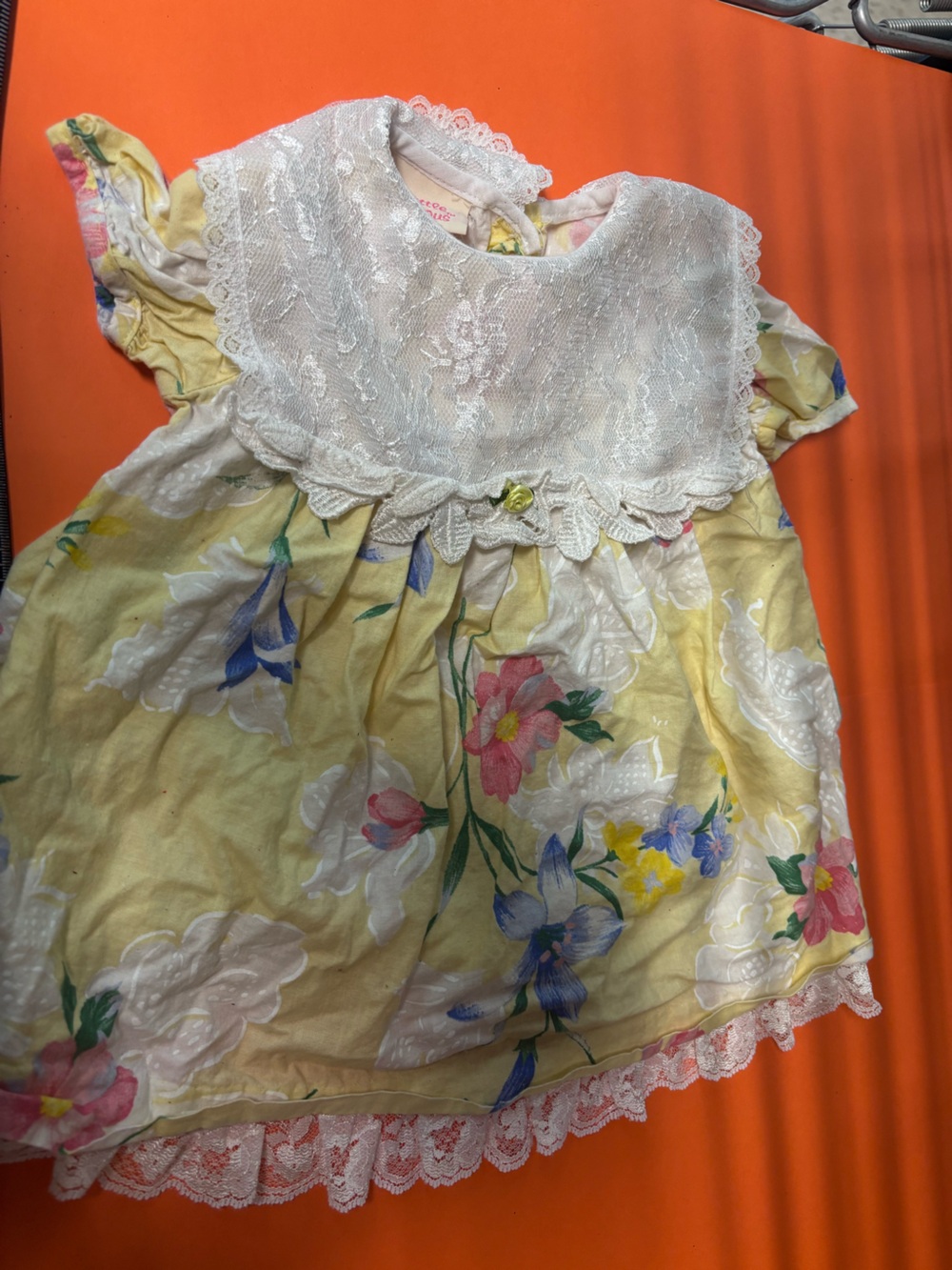 VINTAGE LITTLE PRECIOUS YELLOW SMOCKED LACE FLORAL GRAPHIC DRESS